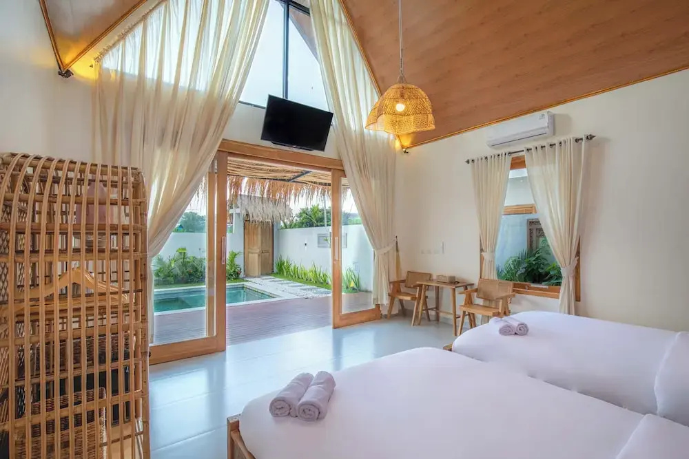 Family Villa with garden view