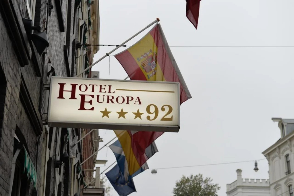 Huygens Place