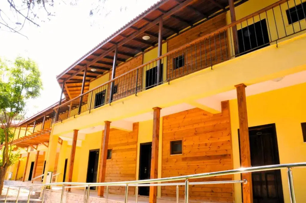 Dardanos Yerleskesi & Resort