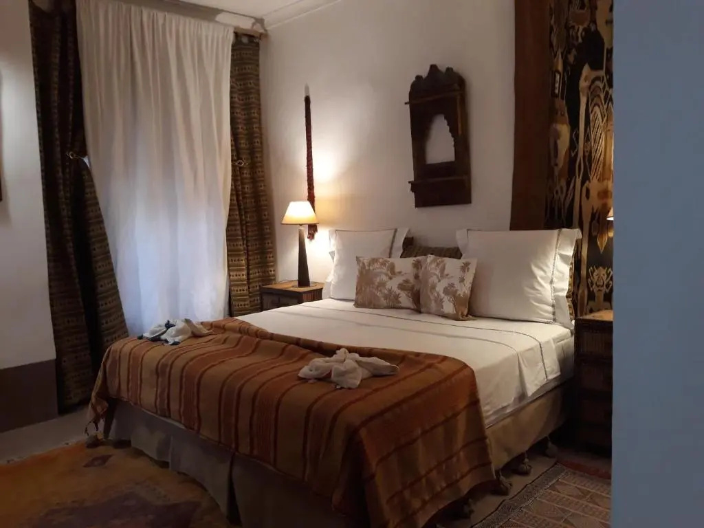 Standard Double room (full double bed)