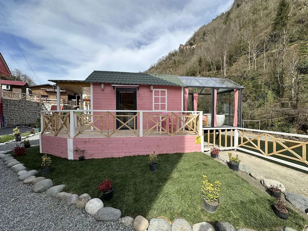 Business Bungalow