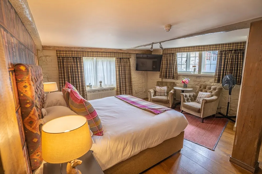 Deluxe Double room full double bed