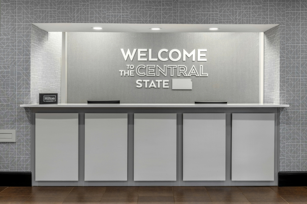 Hampton Inn Olathe