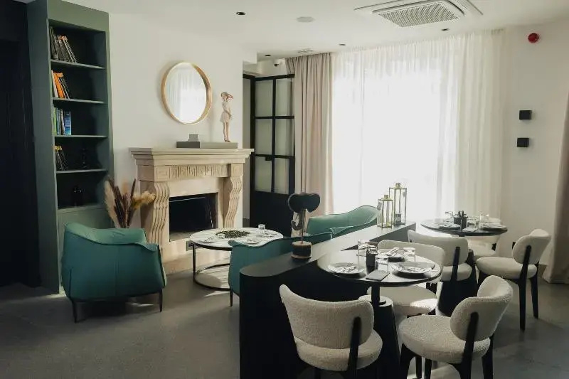 Hotel photo 16
