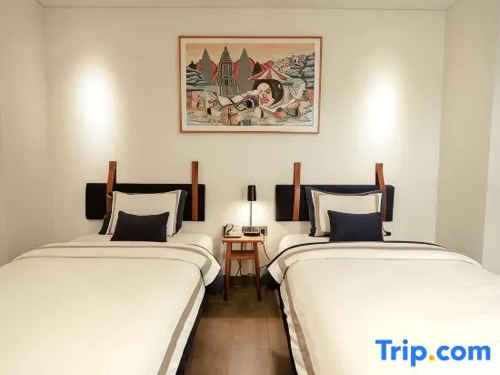 Superior Double room with pool view (twin beds)