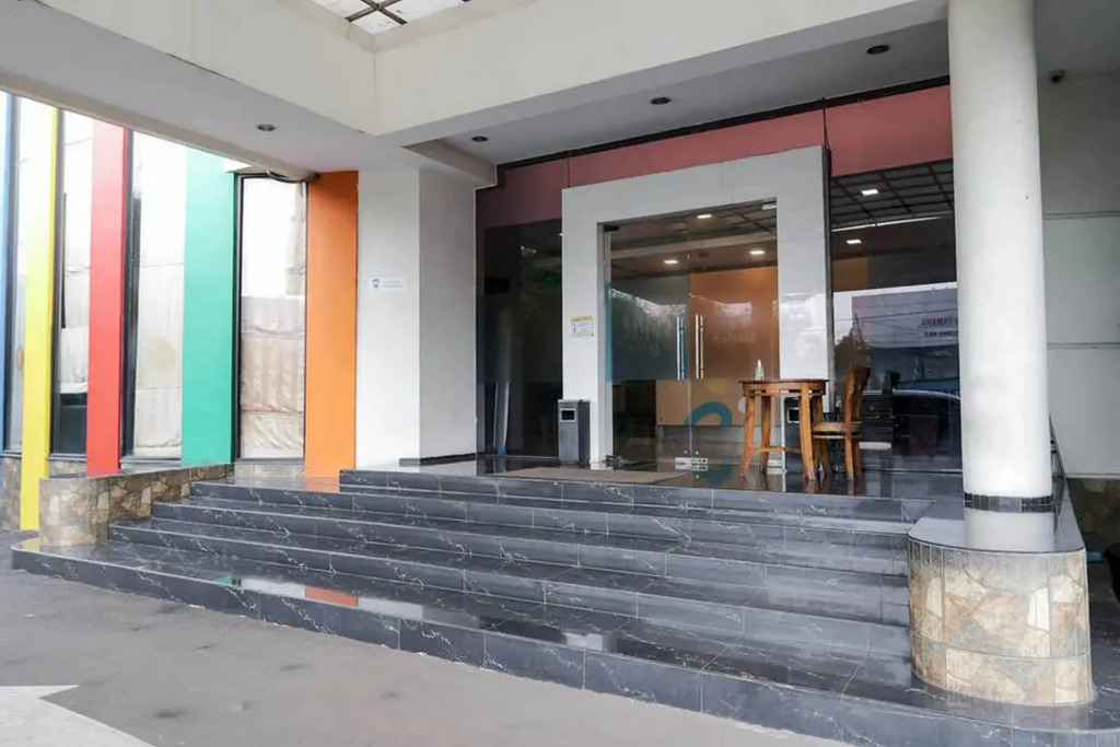 Sans Hotel Fiducia Serpong