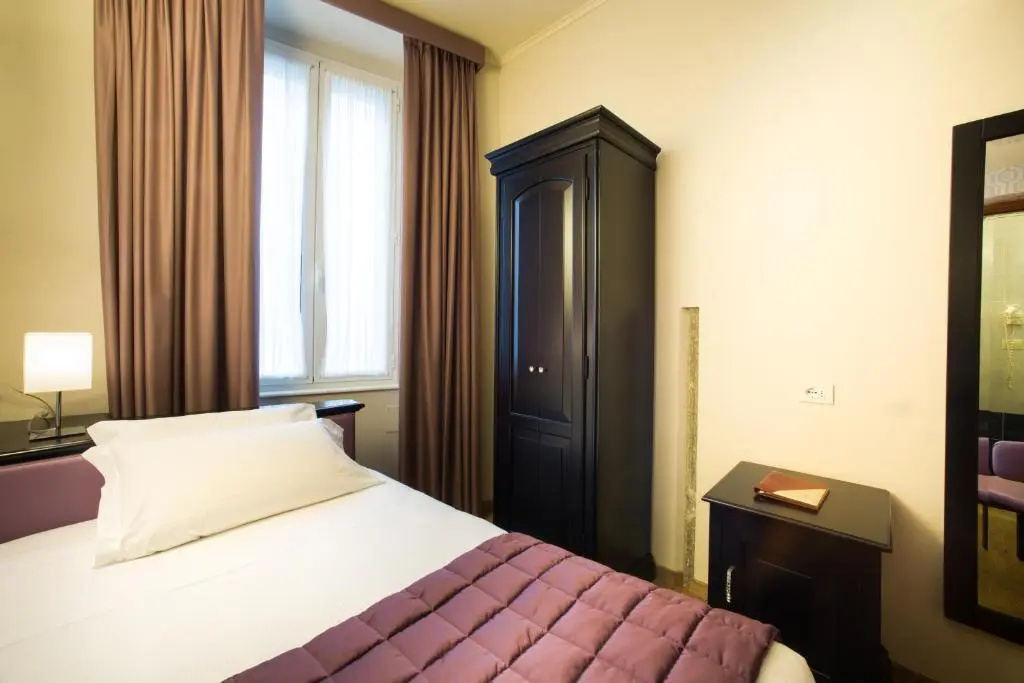 Deluxe Single room