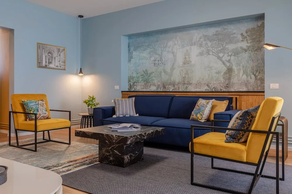 Deluxe Apartment