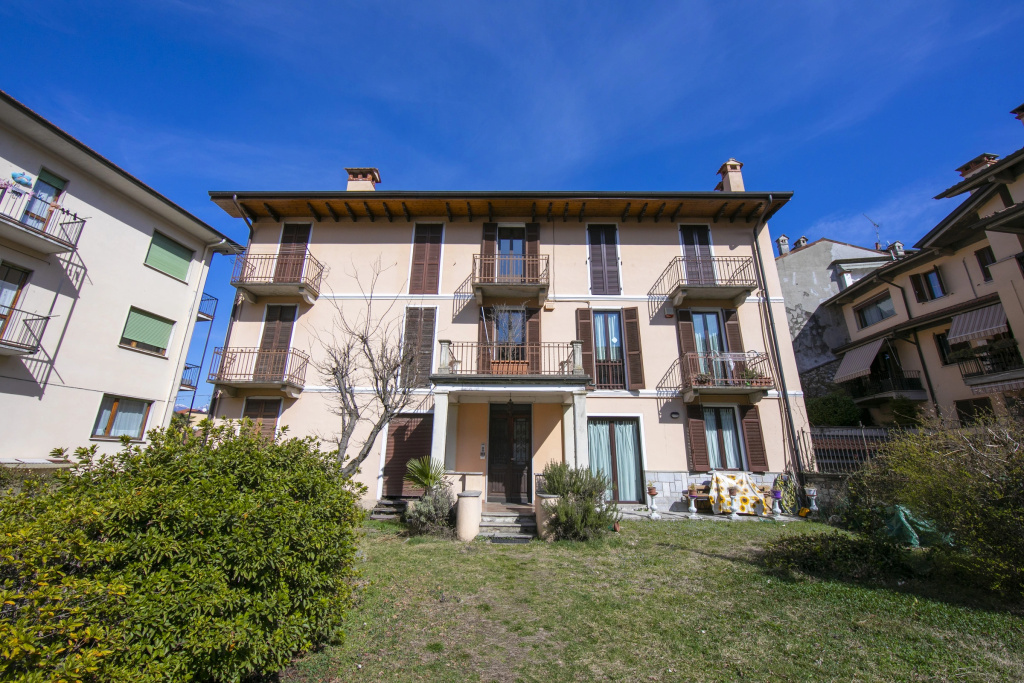 Easy Central Stresa