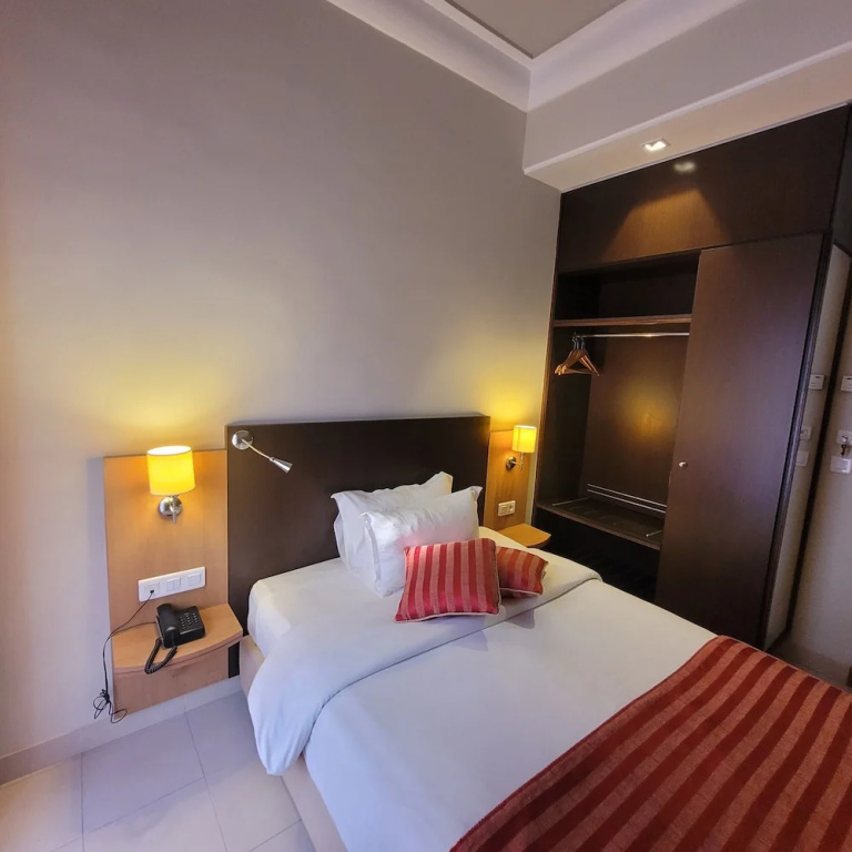 Hotel Tiba — 7