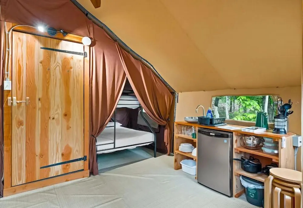 2 Bedrooms Tent