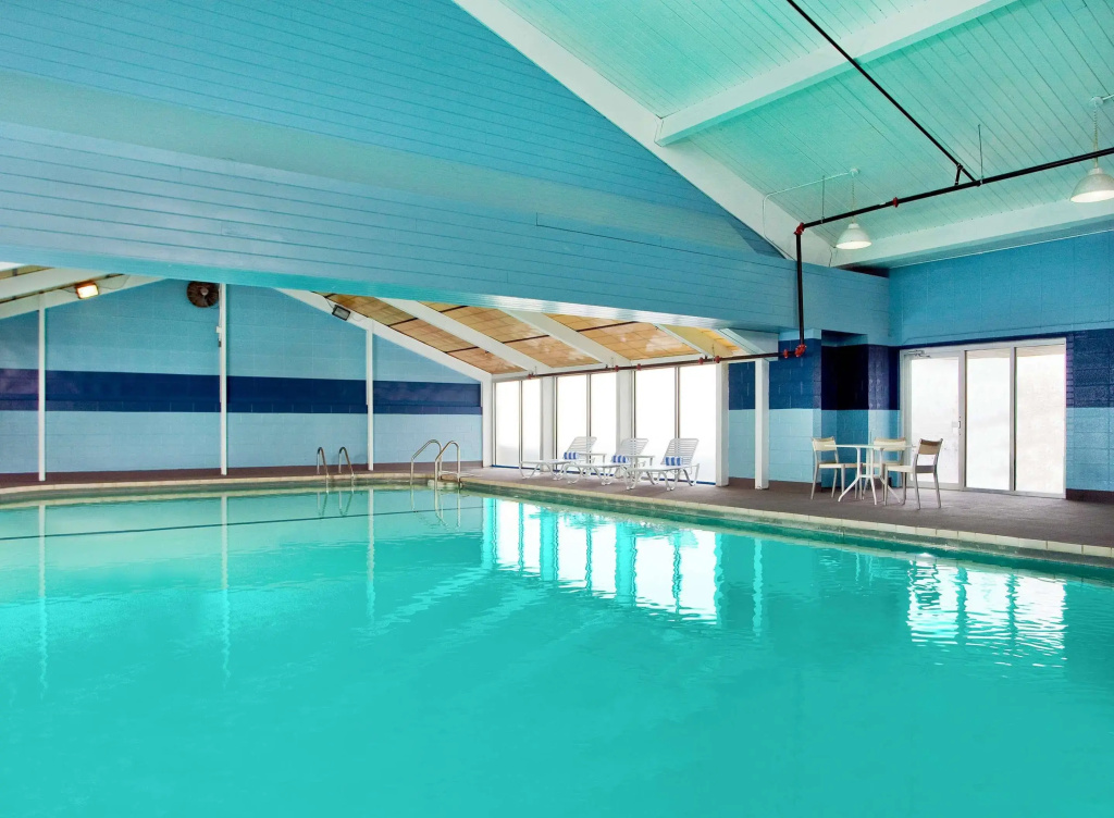 Four Points by Sheraton Cleveland Airport - Général