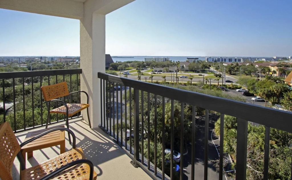 Balcony & Terrace