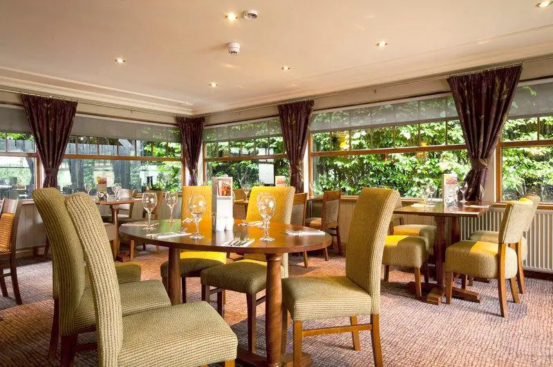 Premier Inn Glasgow Airport - Chambres
