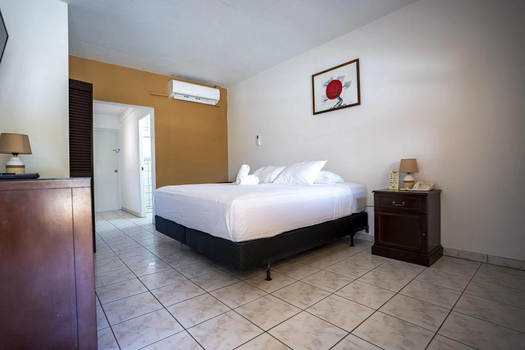 Coconut Inn — 3