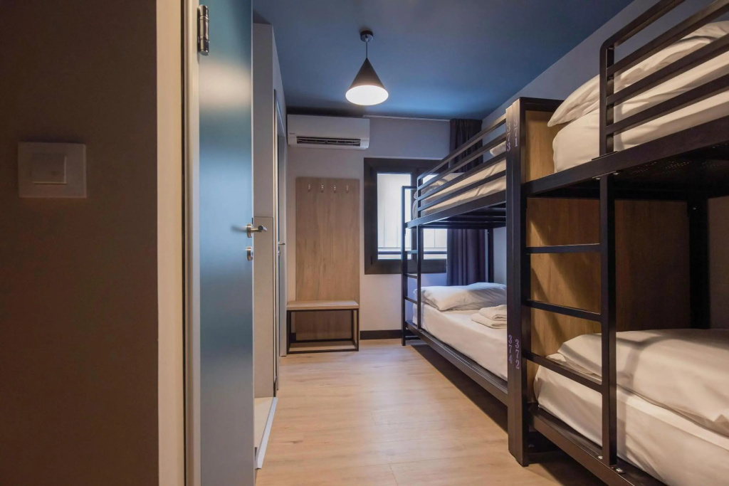 Font Andorra Hostel by Nexta — 5