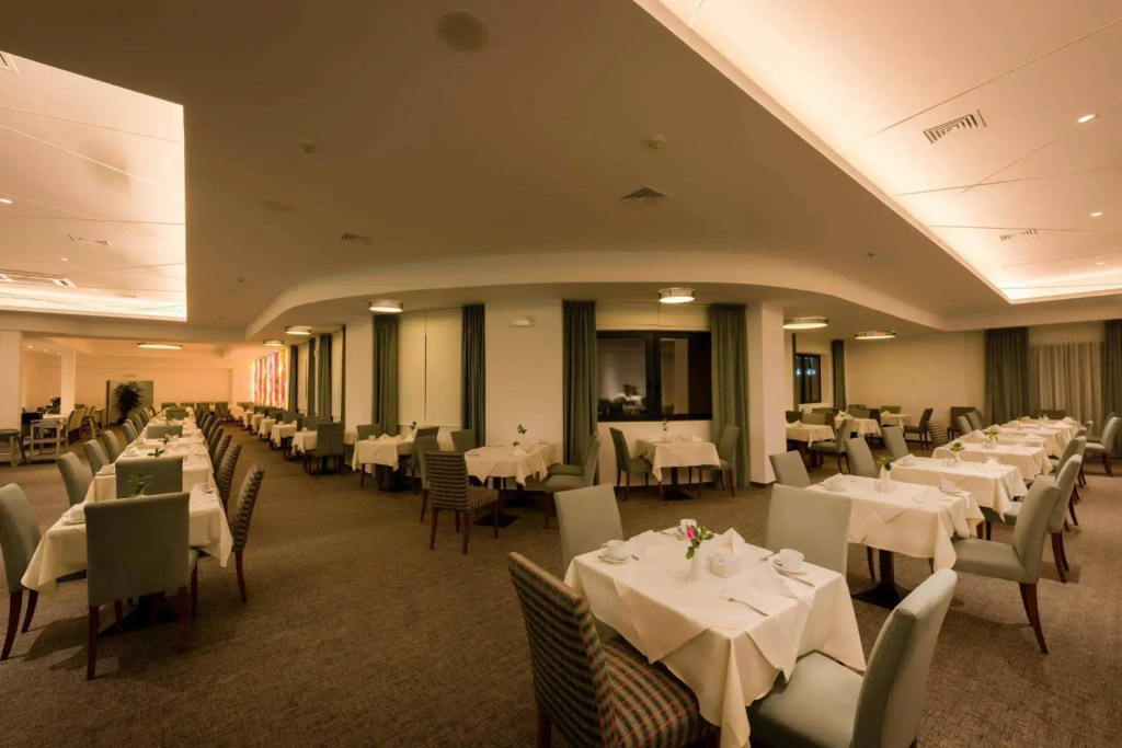 Hotel photo 37