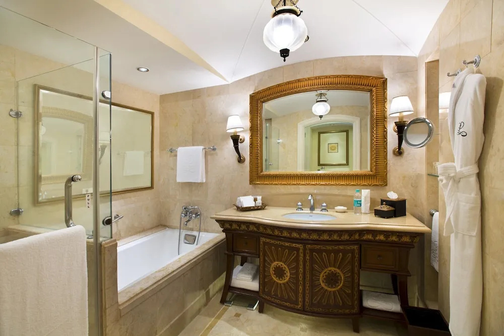 The Leela Palace Bengaluru - Chambres