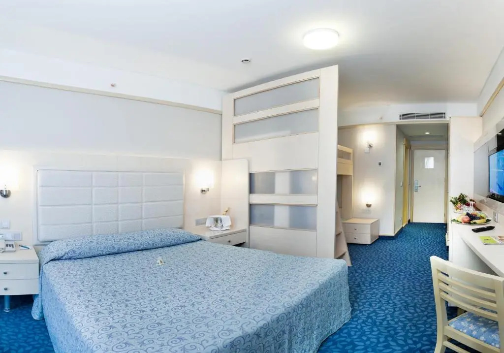 Standard Double Family room (bunk bed)