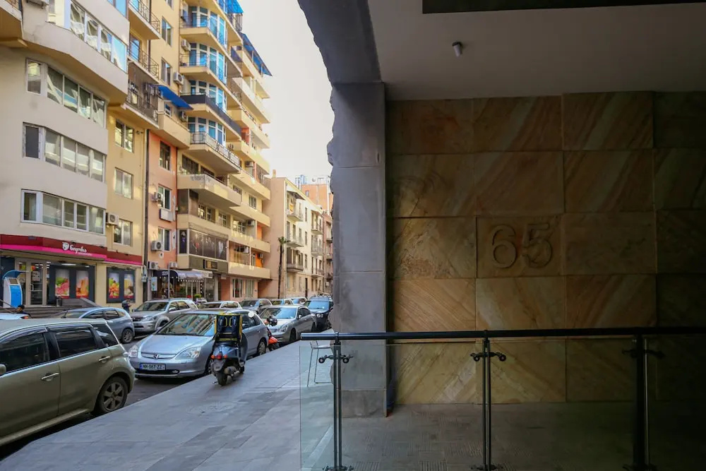 Three Bedroom apartment near Vake Park