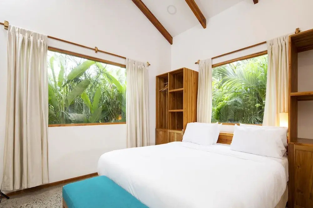 Tropical Boutique Sunset - фото 3