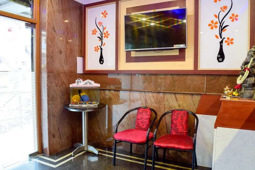 Lobby & Reception