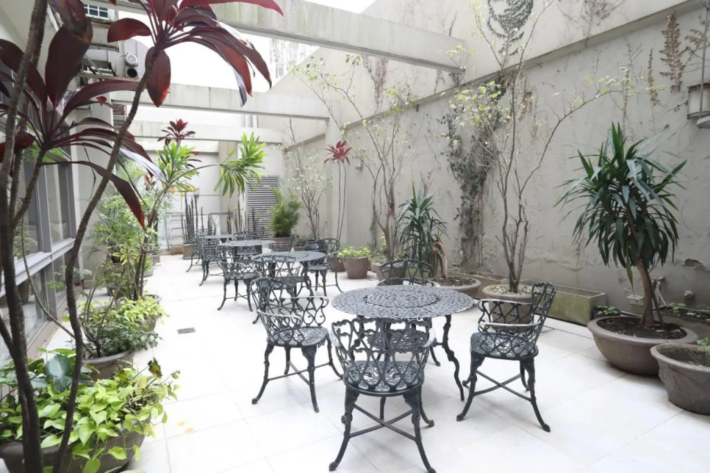 Reconquista Garden Hotel