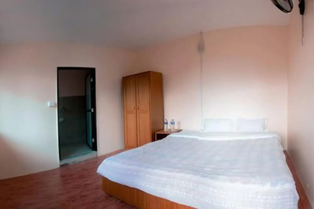 Standard Double room (full double bed)
