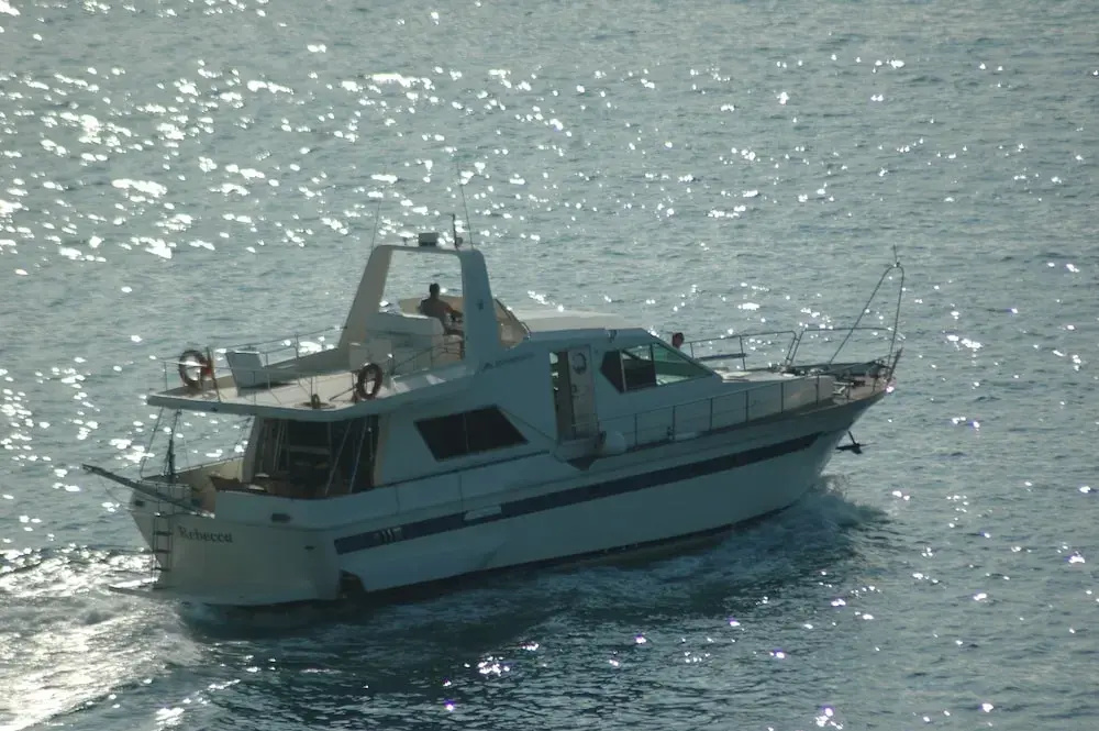 60ft Motor Yacht in Ocean Village Gibraltar