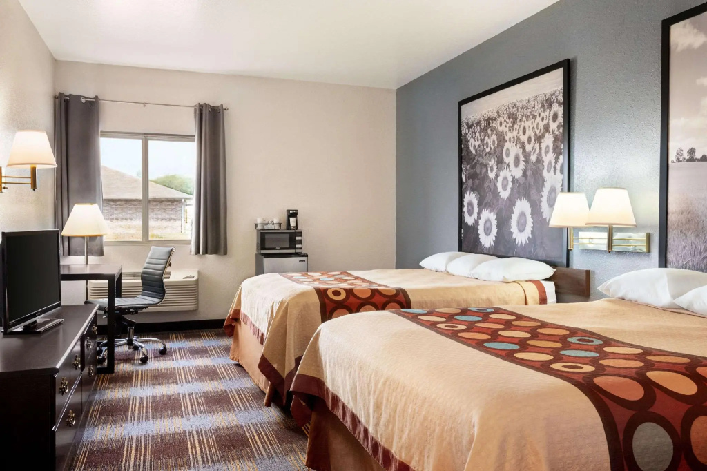 Standard Quadruple room