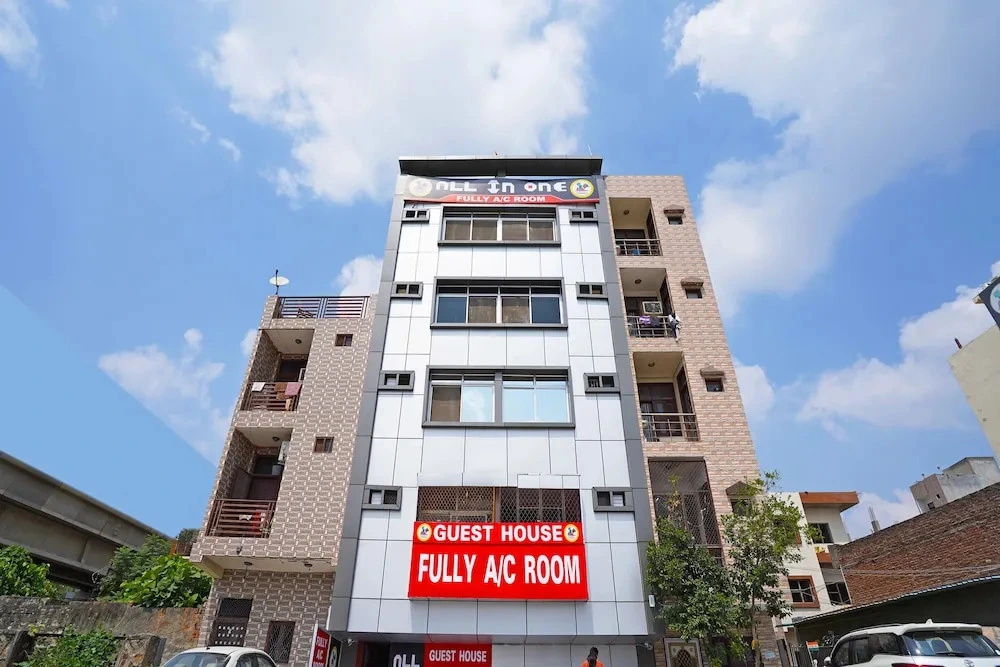 All In One by OYO Rooms