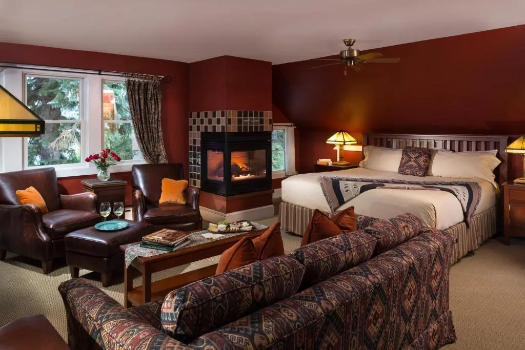 Suite with balcony