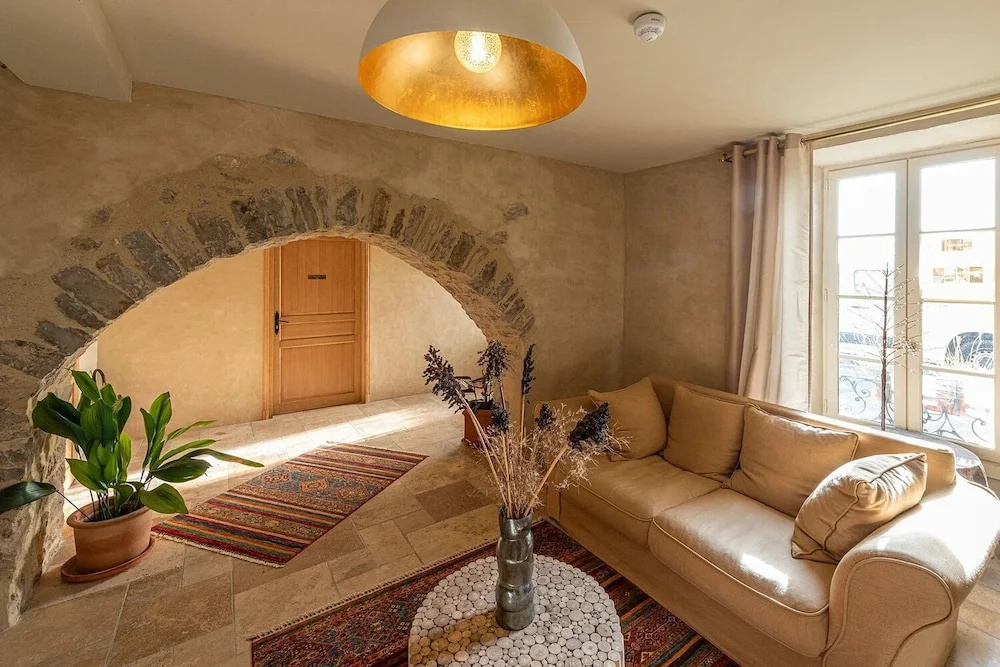 Maison Bakéa — 2