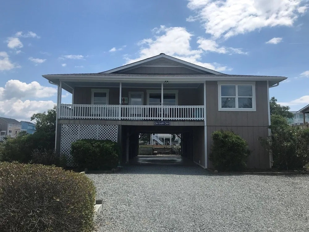Oh Happy Day! 4 Bedroom Home