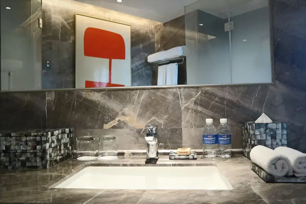 Howard Johnson Huaihai Hotel Shanghai - Chambres