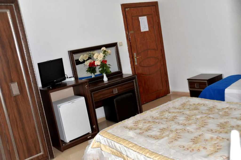 Turabdin Hotel - фото 22