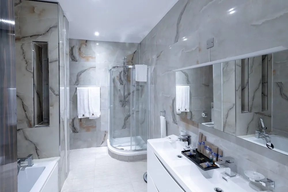 The Wells Carlton Hotel and Apartments - фото 10