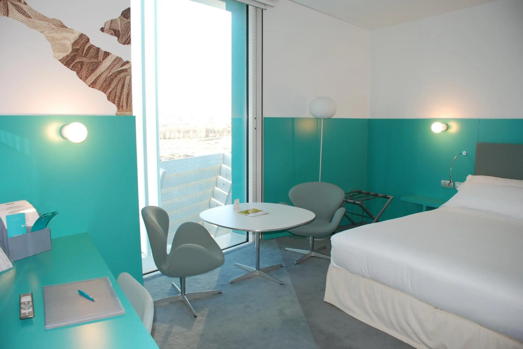 Hotel Hiberus — 2