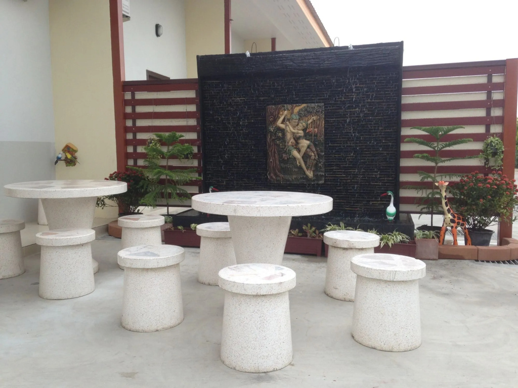 Friend's House Resort - Général