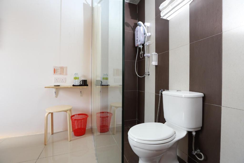 1 Hotel Taman Connaught