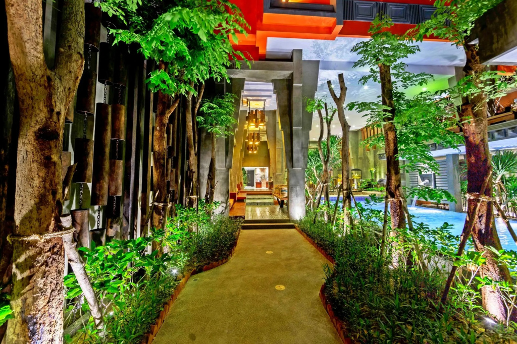 Golden Temple Boutique - 3