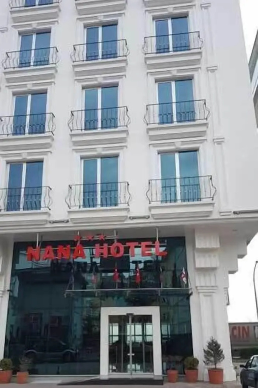 Nana Hotel