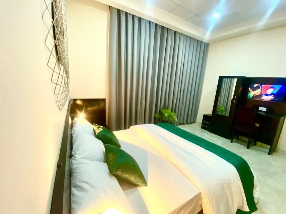 Deluxe Single room