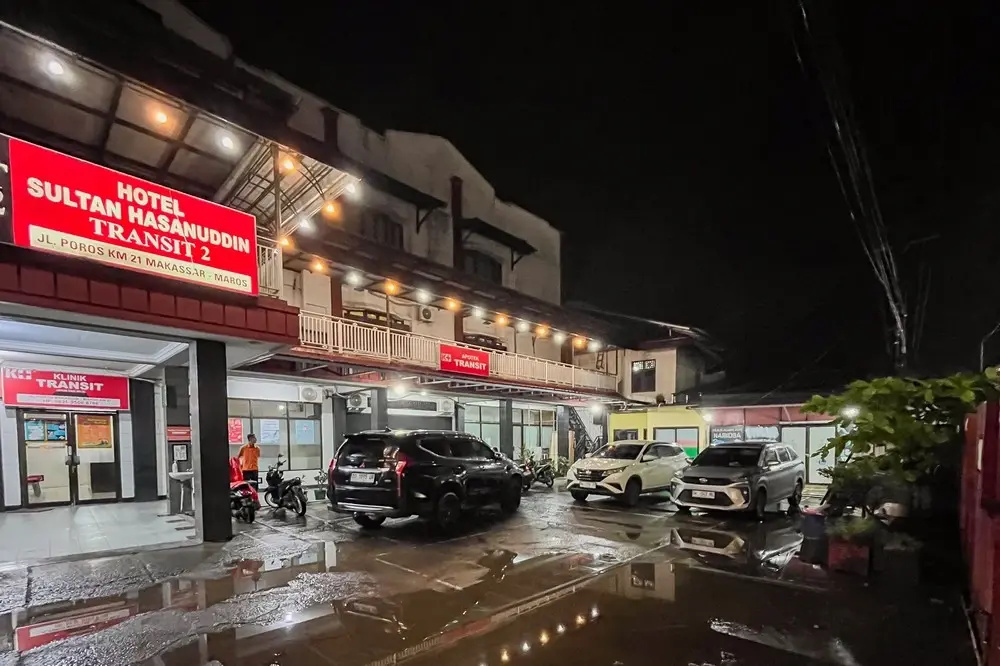 Urbanview Hotel Transit Near Bandara Sultan Hasanuddin