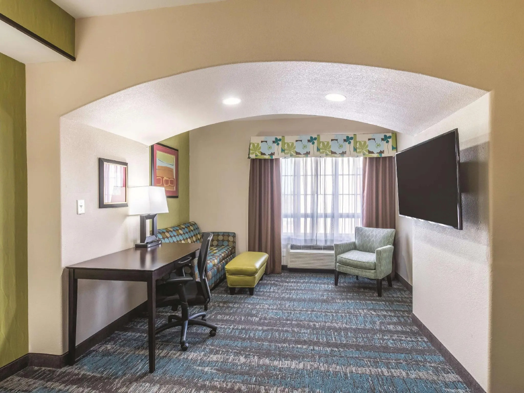 La Quinta Inn & Suites by Wyndham Dallas Grand Prairie South - Chambres