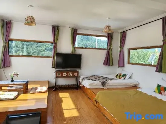 Bed in Dorm