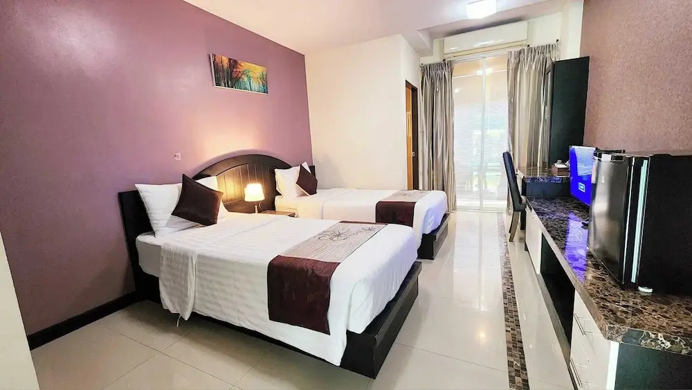 Leelawadee Modern Resort Huaykwang - Chambres