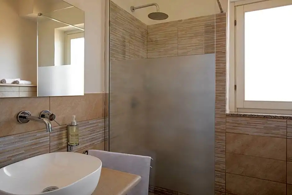 Standard Double room with sea view (full double bed)