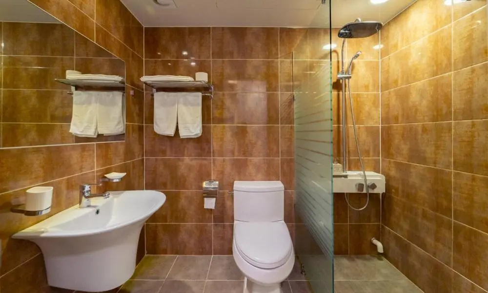 1 Bedroom Suite