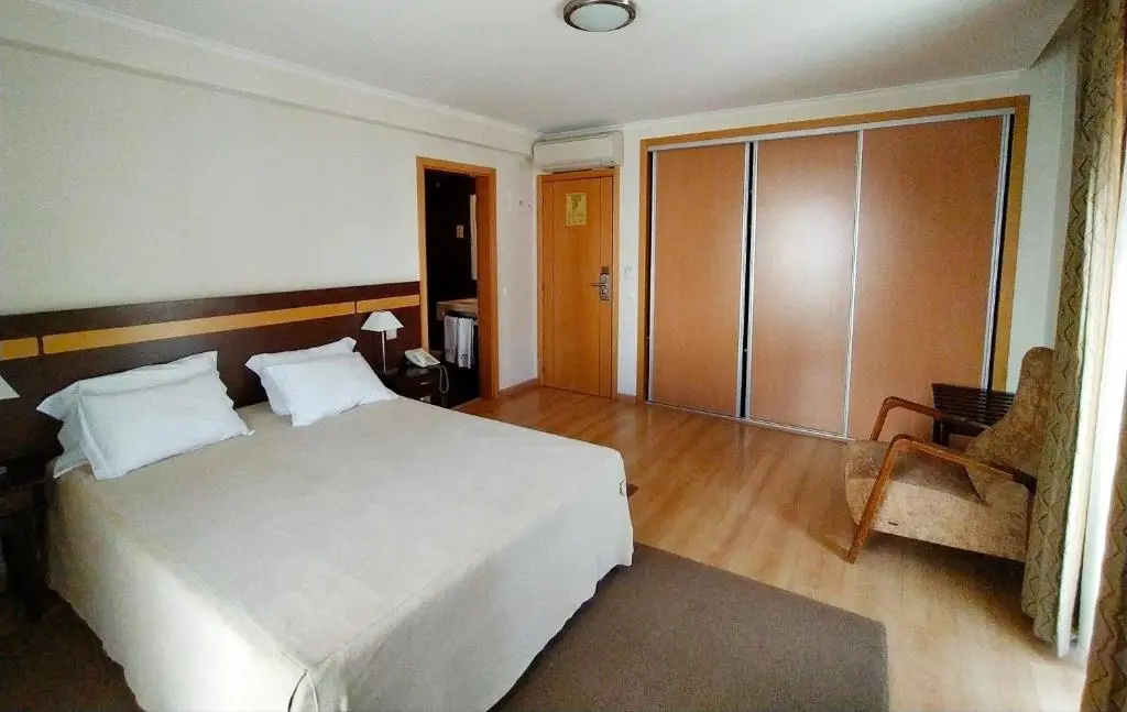 Hotel Santo Condestavel - Chambres